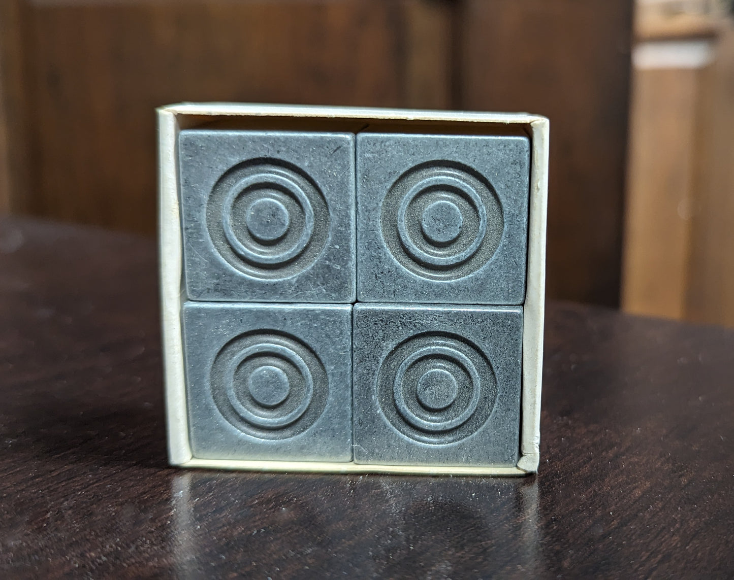 Decorative corners for metal picture frame Silver