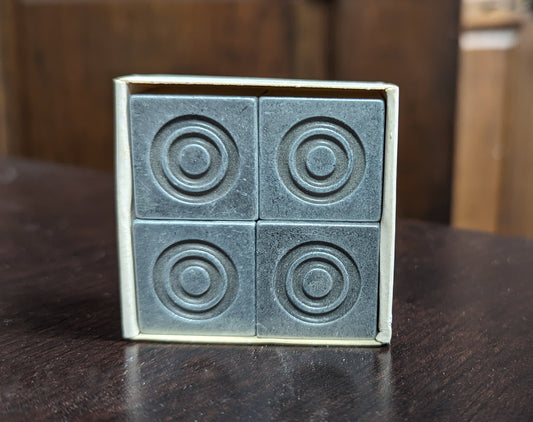 Decorative corners for metal picture frame Silver